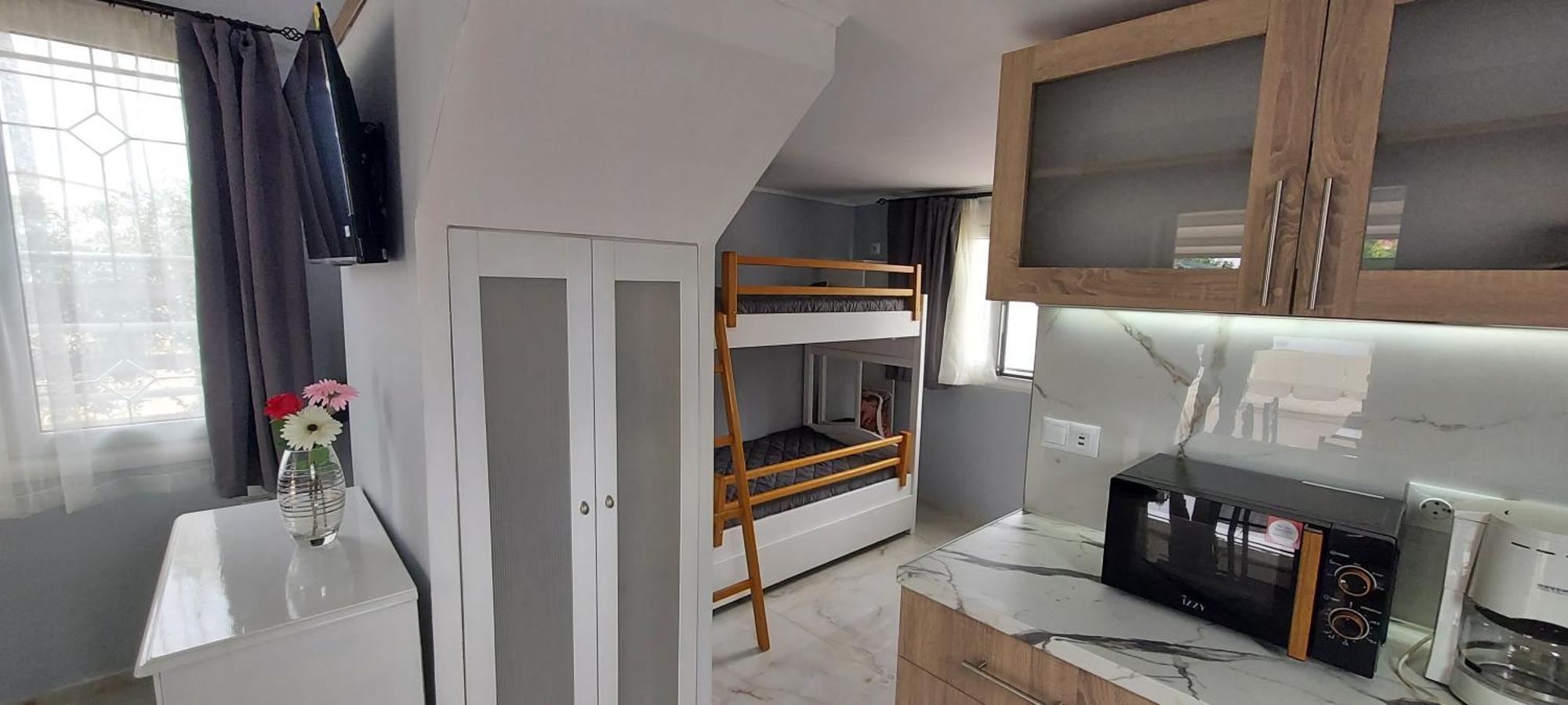 Villa Filio'S Loft Near Airport à Artemi Extérieur photo
