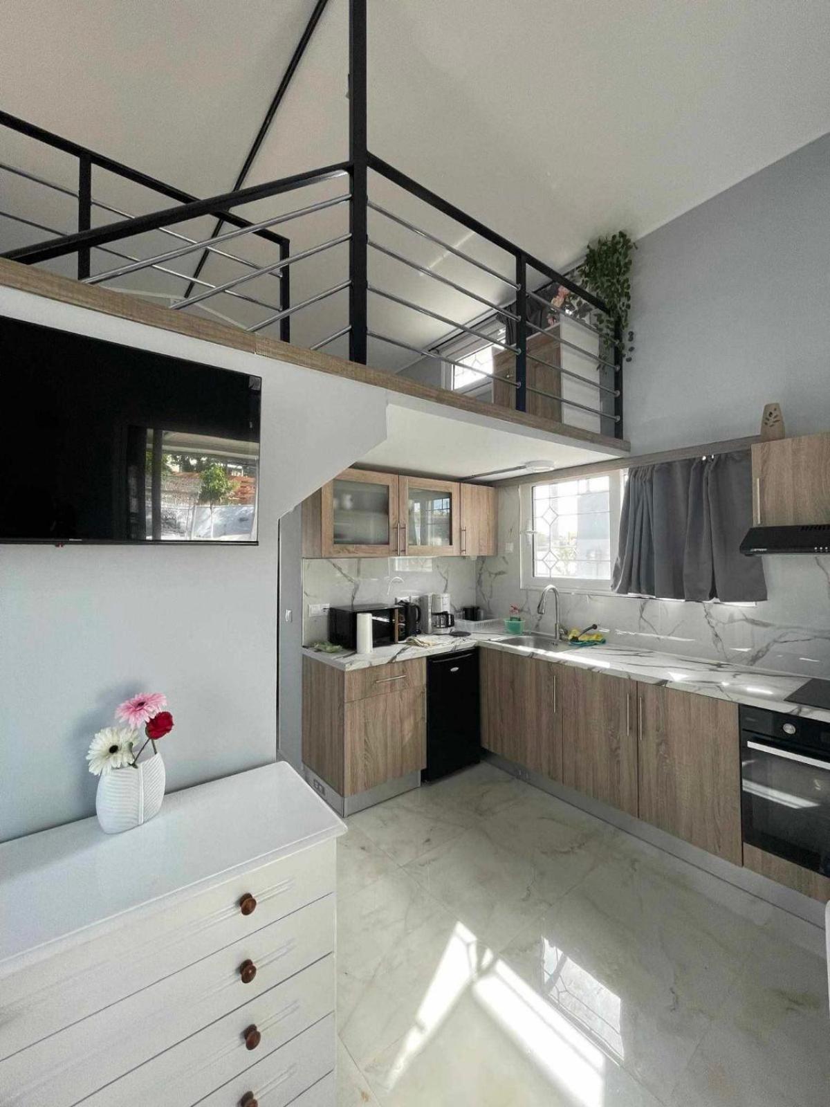 Villa Filio'S Loft Near Airport à Artemi Extérieur photo